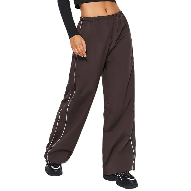 Parachute Fit Low-Waist Cargo Pants