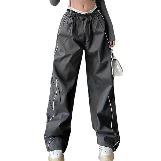 Parachute Fit Low-Waist Cargo Pants
