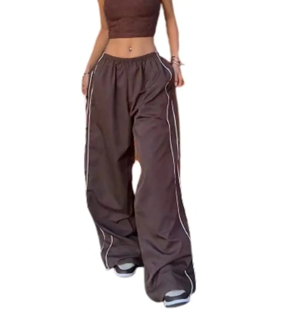 Parachute Fit Low-Waist Cargo Pants