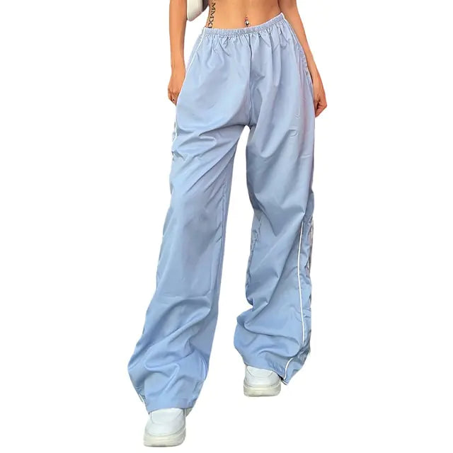 Parachute Fit Low-Waist Cargo Pants